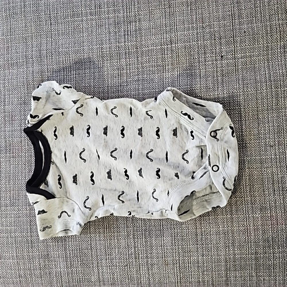 Mustache nb bodysuit